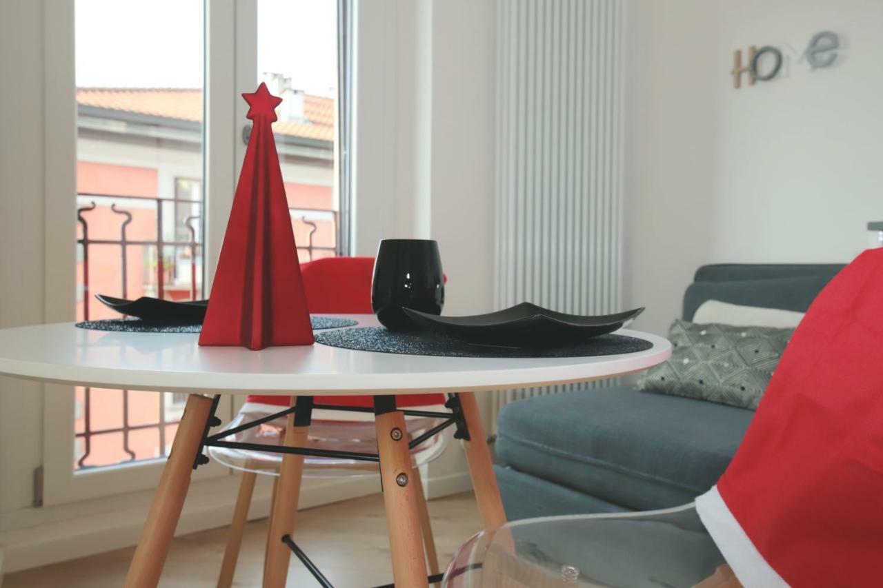 P&d Navigli Via Casale Apartamento Milão